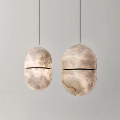 Modern Alabaster Oval Forma Pendant Light